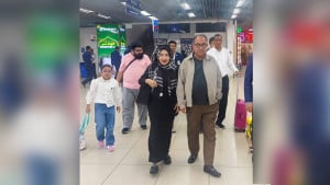 চিকিৎসার জন্য ব্যাংকক গেলেন মির্জা আব্বাস