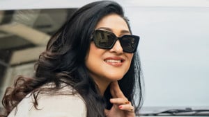 বাবার অনিচ্ছা থাকলেও মা সহযোগিতা করেছেন: ঋতুপর্ণা