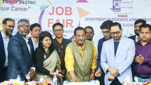 শান্ত মারিয়াম ইউনিভার্সিটিতে ‘চাকরি মেলা’ অনুষ্ঠিত