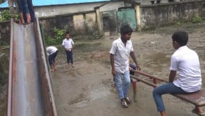 মাঠ জলমুক্ত, ক্লাসে ফিরলো আড়াইশ শিক্ষার্থী