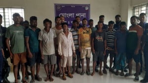 সাগরে গ্রেপ্তার ১৪ ভারতীয় জেলে কারাগারে