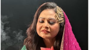 নজরুলের গান নিয়ে মিউজিক্যাল ফিল্মে বিজরী 