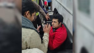 শাহবাগে ইনকিলাব মঞ্চের সমাবেশ থেকে খেলনা পিস্তলসহ যুবক আটক