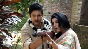 রাজাকারদের হুমকিতে আতঙ্কিত হয়ে পড়েন মল্লিকার বাবা
