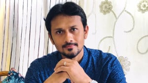 সাত দিন পর চোখ খুললেন লাইফ সাপোর্টে থাকা অভিনেতা তিনু