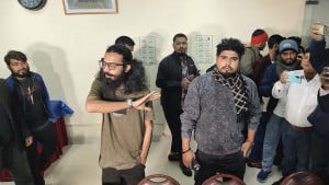এনসিপির দুই নেতার বিরুদ্ধে সংবাদ সংগ্রহে বাধার অভিযোগ