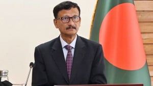 শেখ হাসিনাকে ফেরত আনতে কূটনৈতিক প্রচেষ্টা অব্যাহত থাকবে: পররাষ্ট্র উপদেষ্টা