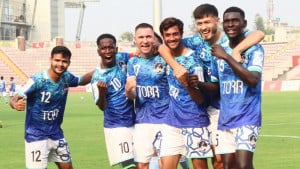 বসুন্ধরাকে চ্যালেঞ্জ ফর্টিস এফসির 