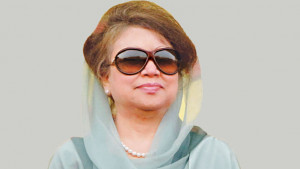 বিমান ভ্রমণে সক্ষম না হওয়ায় খালেদা জিয়ার লন্ডনযাত্রায় দেরি