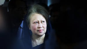 খালেদা জিয়ার জন্য এয়ার অ্যাম্বুলেন্স পাঠাচ্ছে কাতার