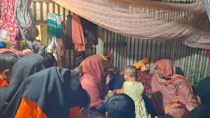৩ বছরের ইরফান জানে না– বাবা নেই