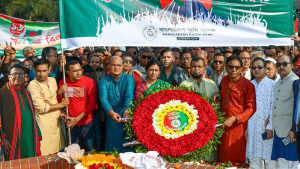 বিজয় দিবসে কৃষি ব্যাংকের শ্রদ্ধা 