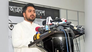 সরকারের ভেতরের একটি অংশের সংশ্লিষ্টতার ইঙ্গিত পাওয়া যায়: নাহিদ