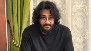 পঁচিশে নতুন করে দেখা দিয়েছেন প্রিন্স মাহমুদ