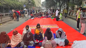 তারেক রহমানের জন্য দুপুর পর্যন্ত শাহবাগে থাকবেন না আন্দোলনকারীরা 