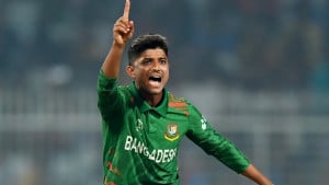 ‘এক ম্যাচে উনিশ-বিশ খেললেই আমি বাদ পড়ি’