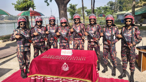 সুনামগঞ্জ সীমান্তে ২৪ বিস্ফোরক দ্রব্য উদ্ধার