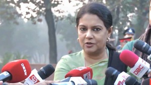 প্রতিপক্ষ দমনে হত্যাচেষ্টার মতো সহিংস পন্থা নেওয়া দুঃখজনক: পরিবেশ উপদেষ্টা