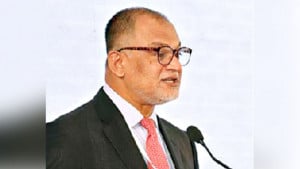 নিরাপত্তায় তেমন ঘাটতি নেই বিনিয়োগ পরিবেশও স্বাভাবিক
