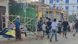 কক্সবাজারে তৌহিদী জনতার হামলায় ঢাকাইয়া মেলা পণ্ড