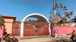 বিজয় দিবসে পার্ক বন্ধ হতাশ শিশুরা
