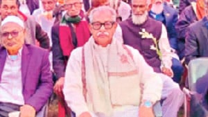 বক্তব্য দিতে না দেওয়ায় আক্ষেপ শাহ জাফরের