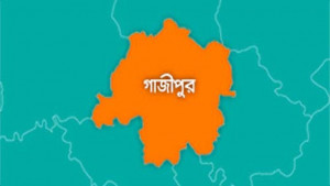 মাটি ও ইটের গুঁড়ায় তৈরি হচ্ছিল সার!