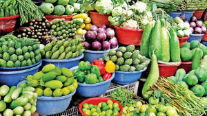 বাজারে শীতের সবজির সরবরাহ বেড়েছে, দাম কমছে