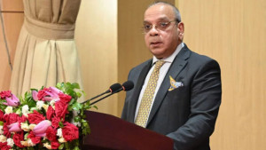 জুলাই বিপ্লব সংবিধান উল্টে দেওয়ার প্রস্তাব করেনি