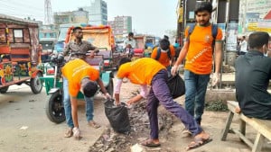 স্বপ্ন তাদের পরিচ্ছন্ন দেশ গড়ার