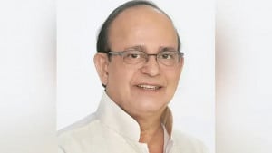 নির্বাচনে অংশ নেবেন না আনোয়ার হোসেন মঞ্জু