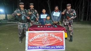 পঞ্চগড়ের মুহুরীজোত সীমান্তে শিশুসহ তিন বাংলাদেশি আটক