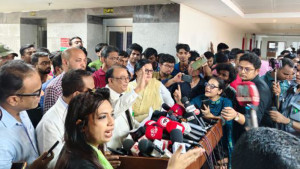 দগ্ধ আটজনের অবস্থা আশঙ্কাজনক: ডা. নাসির উদ্দীন