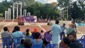 বই বিনিময় উৎসবে বইয়ের মানুষকে স্মরণ