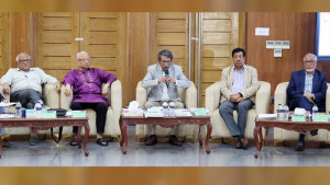ভবিষ্যতে সংবিধানে তত্ত্বাবধায়ক সরকার ব্যবস্থা পরিবর্তনে গণভোট লাগবে: আলী রীয়াজ