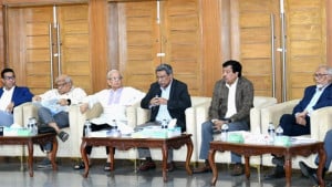 জাতীয় সনদের খসড়া সোমবারের মধ্যে দলগুলোর কাছে পাঠানো হবে: আলী রীয়াজ