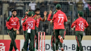 সহজ ম্যাচ কঠিন করে জিতে সিরিজ বাংলাদেশের