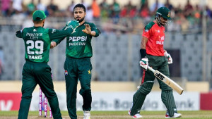 জাকেরের ফিফটিতে ১৩৩ রানের পুঁজি বাংলাদেশের
