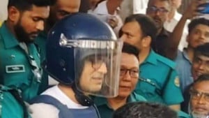 ইতিহাস আপনাদের ক্ষমা করবে না, বললেন ব্যারিস্টার সুমন