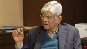 এখন থেকে সরকারি জমি কোনো সংস্থাকে প্রতীকী মূল্যে দেওয়া হবে না: অর্থ উপদেষ্টা