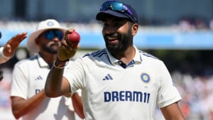 ম্যানচেস্টারে খেলবেন বুমরাহ
