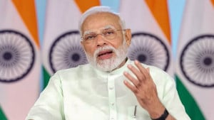 অনুপ্রবেশকারীদের জায়গা ভারতে নেই, সংবিধান মেনে ব্যবস্থা: নরেন্দ্র মোদি