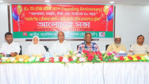 যুক্তরাষ্ট্রের বাজারে বাংলাদেশি পোশাকের শুল্ক ও কোটামুক্ত প্রবেশাধিকার দাবি