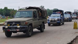 আতঙ্ক অস্বস্তির অবসান চায় সাধারণ মানুষ