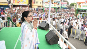 ২০২৯ সালের আগেই মুখ থুবড়ে পড়বে মোদি সরকার: মমতা  