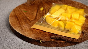 সারা বছর আম খেতে চান? সংরক্ষণ করবেন যেভাবে 