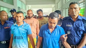 রংপুরে হিন্দুদের বাড়িঘরে হামলার ঘটনায় গ্রেপ্তারদের তোলা হলো আদালতে