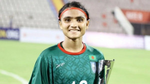 স্ট্রাইকারদের মাথা ঠান্ডা রাখতে হবে: সাগরিকা