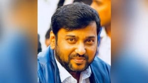 দুদকের মামলায় সম্রাটের বিচার শুরু, পরোয়ানা জারি
