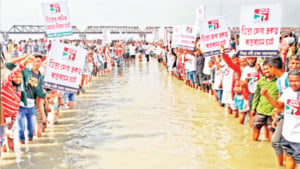 তিস্তাপারের মানুষের কঠিন জীবন
